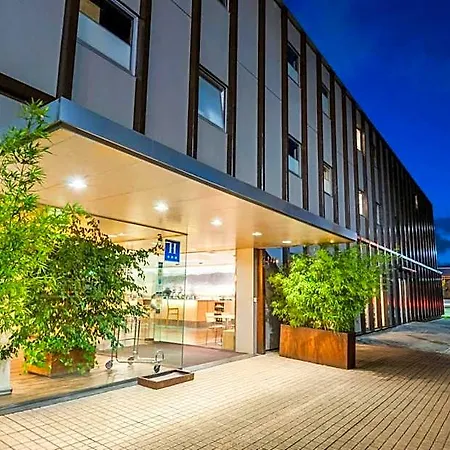 Eth Hotel