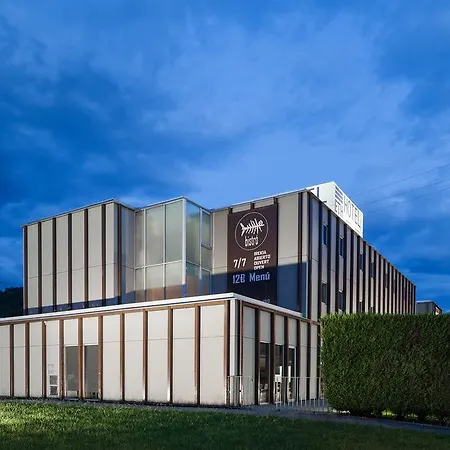 Szálloda Eth